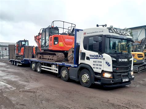 thomas plant hire newcastle